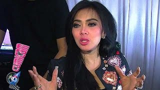 Intip Cara Dandan Syahrini - Cumicam