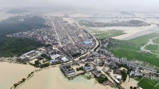 Heavy rains hit parts of south China, causing flooding