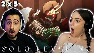 SOLO SNIFFENING! 🤣 *SOLO LEVELING* 2x5 REACTION!