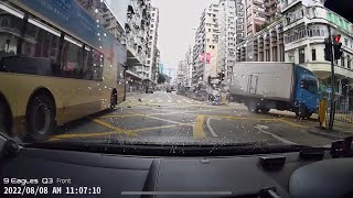 #HKbird ｜巴士衝燈想殺L死人咩🤬🤬｜早1秒發生就大L鑊|#車cam  #行車紀錄