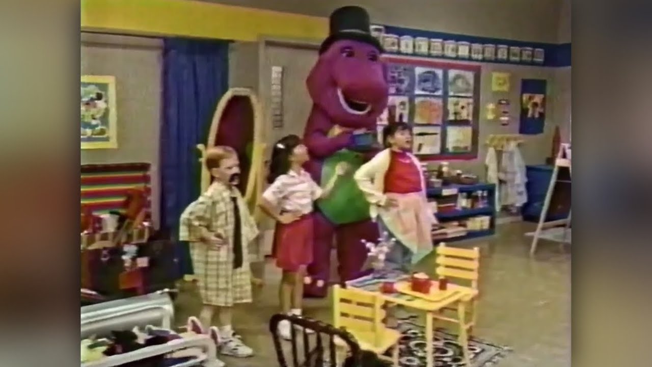 Barney & Friends: 1x01. The Queen Of Make Believe (1992) - 1995 WTVS ...