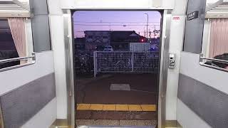 JR東海キハ75形3400番台    ドア閉