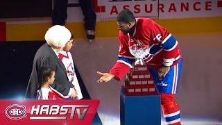 Subban receives the Jean Beliveau Trophy