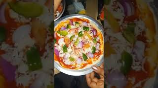 homemade delicious😋 pizza🍕 @awesomefoodfun6311 #bollywood #pizza #pizzalover #viral #viralvideo