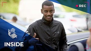 INSIDE | Isak ya está aquí | Real Sociedad