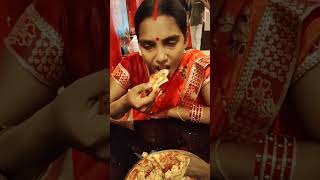 आज मैं पहली बार पिज्जा खाने आई हूं #pizza #pizzalover #shortsfeed #shots #shortsvideo #share #shorts