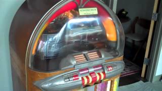 1948 Wurlitzer 1100 Jukebox