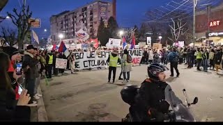 Ovo je lice pristojne Jagodine. Nikad više ljudi na protestu nije bilo. Bravoooo