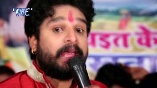 बच्चे ना देखे - रितेश पाण्डेय ने किया इस लड़की के साथ खुला छेड़छाड़ - Bhojpuri Song