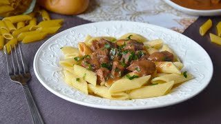 Мукбанг! Вечеря! Макарони з м'ясом, салат  з буряка і солоного огірка!