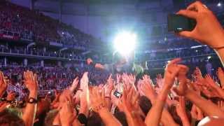 Hungry Heart crowdsurf - HK Areena Turku Finland 7 May 2013