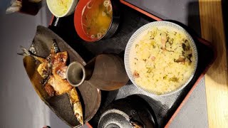 お寿司屋さんが営む定食屋さん、日曜日は1320円の三種定食が30％オフで、924円に!!!