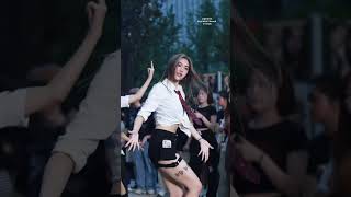 无奖竞猜 这什么时候的库存#itzy #notshy #随机舞蹈 #直拍 #申留真