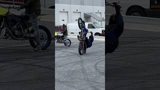 Yz125 Wheelie King!! | Scrape + No Hands + One Hand Tune 🥶 #bikelife #wheelie #yamaha #stunt #yolo