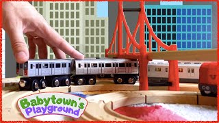 Munipals NYC Subway Trains | Toy Train Video