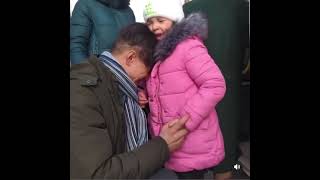 Heartbreaking and very emotional moment between father and daughter 😭😭 #trending #ukrainevsrussia