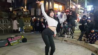 20230201 hongdae busking 홍대 재능많은 미녀댄스팀 메이져스티(majesty) 버스킹 03 - HyunA (현아) - Lip ＆ Hip