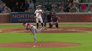 WSH@ATL: Kelley launches pitch to the screen