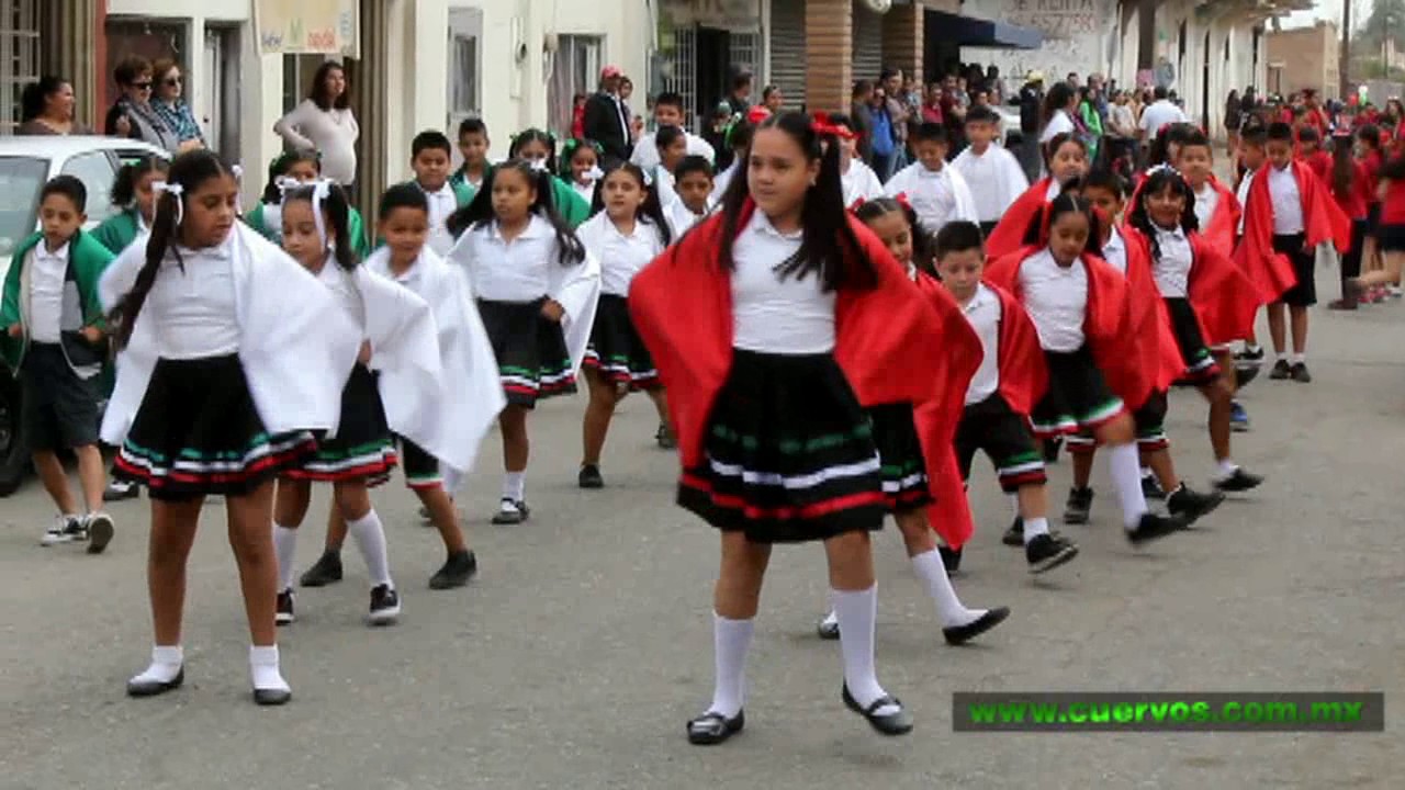 DESFILE REVOLUCIONARIO DEL 20 DE NOVIEMBRE EN CD MORELOS - YouTube