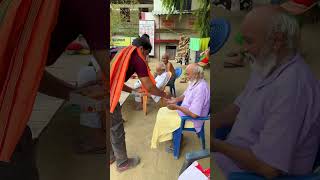 प्रयागराज के एक वृद्धाश्रम पर आ गये | Adharshila Old Age Home - Prayagraj | #ghumakkadprayagi