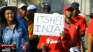 SAMWU workers protest to highlight issues they face in Amathole District Municipality