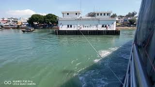 M/V XIN FA 新發 (新渡輪三層普通渡輪)  leaves Cheung Chau Ferry Pier 駛離長洲渡輪碼頭