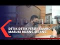 Pakai Batik Cokelat, Begini Gaya Ferdy Sambo Masuki Ruang Sidang