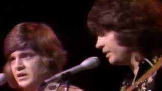 THE EVERLY BROTHERS- "ALL I HAVE TO DO IS DREAM"(LYRICS)