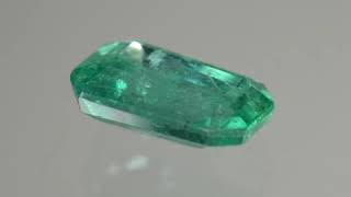 3.22 cts ! Sparkling ! 100% Natural Nice Green Color Zambia Emerald 2017192