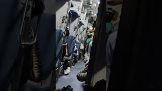 ट्रैन में सीट पाने के लिए महिला ने लगाया ऐसा दिमाग, फिर भी पकड़ी गई | The Train Fact #shorts #trains