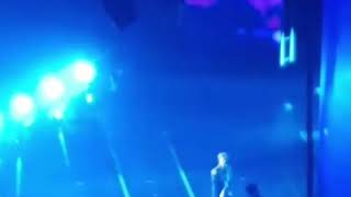 181010 BTS - Save Me performance while Jungkook have injury @ LY world tour in London