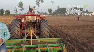 Sugar Beet Sowing - Making Ridges \u0026 Holes (ENGLISH). Maribo Hilleshög ApS. Denmark. Region S. Asia