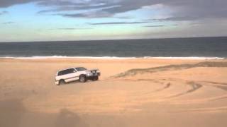 Toyota landcruiser 100 series Sahara at Stockton beach