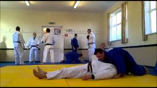 Kuzure-kami-shiho-gatame to Ushiro-kesa-gatame