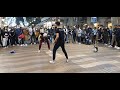 ARTISTAS CALLEJEROS EN LA RAMBLA DE BARCELONA