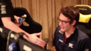 Clayster shakes Crimsix hand after their match UMG Philly 2014