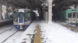 西鉄・花畑行き急行　筑紫駅を出発　天神大牟田線　大雪の日　２０１６年１月２５日