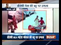 bjp leader s daughter in law attacked by chain snatcher in agra