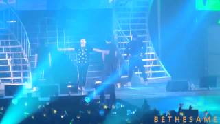 BIGBANG 빅뱅 performing 2NE1 I'm the Best at YG Family Con 20111203