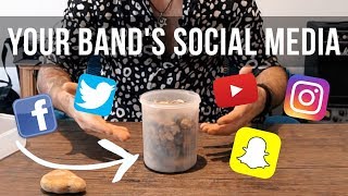 HOW TO STRUCTURE YOUR BAND'S SOCIAL MEDIA