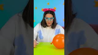 BALLOON HACK! 🎈✨ Girl Uses Dish Soap for a Mind-Blowing Balloon Trick! #shorts