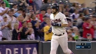 CWS@MIN: Plouffe launches three-run homer to center