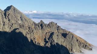 Litvorový štít, pohľad z vrcholu mobilom. Tatry