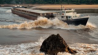 BALSA ATINGE PEDRAL NO RIO MADEIRA E FAZ MANOBRA DE EMERGÊNCIA 2024