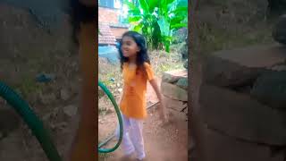 ചേട്ടൻ അവിടെ ഒരു പോസ്റ്റ് കണ്ടോ ഞാനത് കണ്ടില്ല#funny shorts#😂😂😂