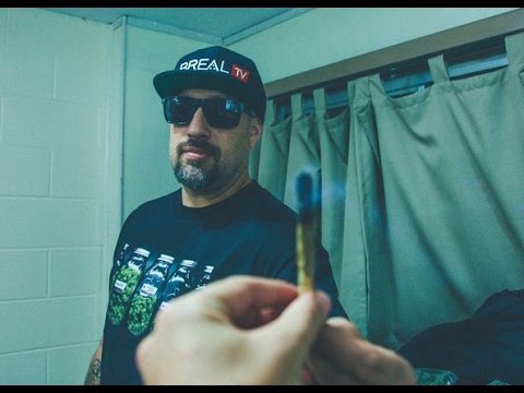 B Real On New Cypress Hill Album, SmokeBox & Marijuana Industry - YouTube