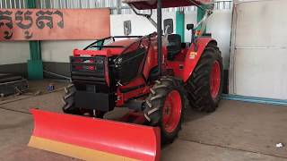 Tractor Kubota M6040