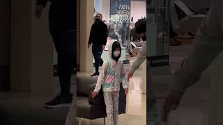 CHILD Kidnapping caught on VIDEO￼ NOBODY STEPPED IN TO HELP!