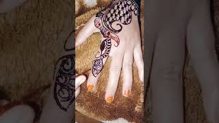 Simple mehendi design in easy way#arabicmehndi #henadesing #mehndidesign