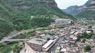 太行山小镇石板岩，还是雨季更好玩，来露营， 一定要带桶装水。